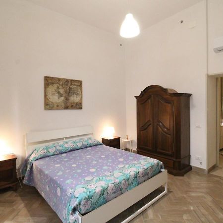 **Behind The Cathedral**No'Nonno Apartment Trapani Luaran gambar